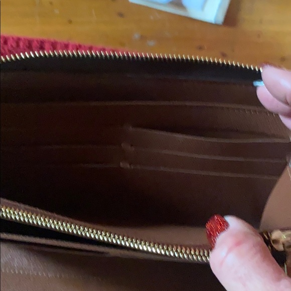 Louis Vuitton Zippy wallet - Picture 10 of 16